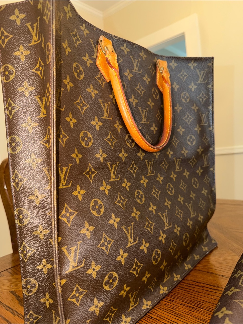 Louis Vuitton Monogram Sac Plat - Brown/Tan